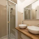 Navona Rooftop Apartman *